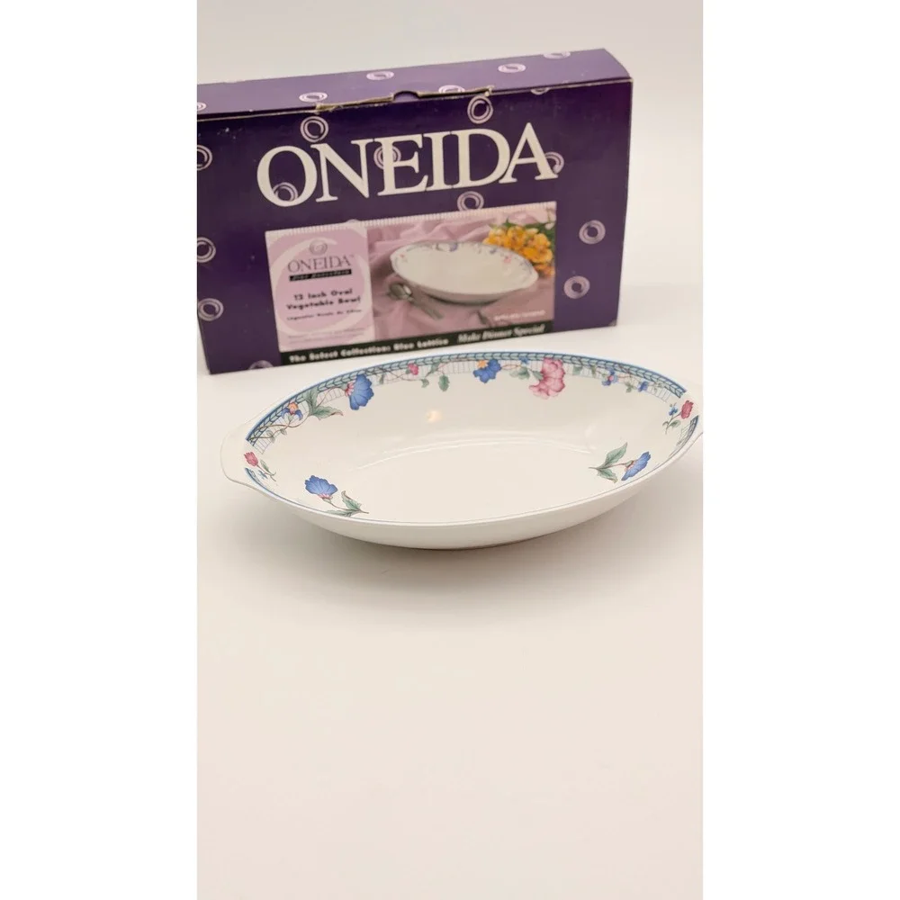 Oneida Blue Lattice 12 Inch Oval Vegetable Serving Bowl Fine Porcelain U130769